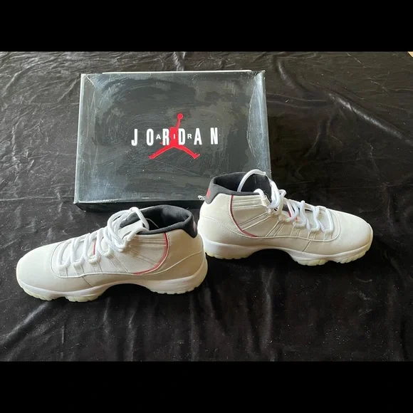Nike Air Jordan 11 Retro